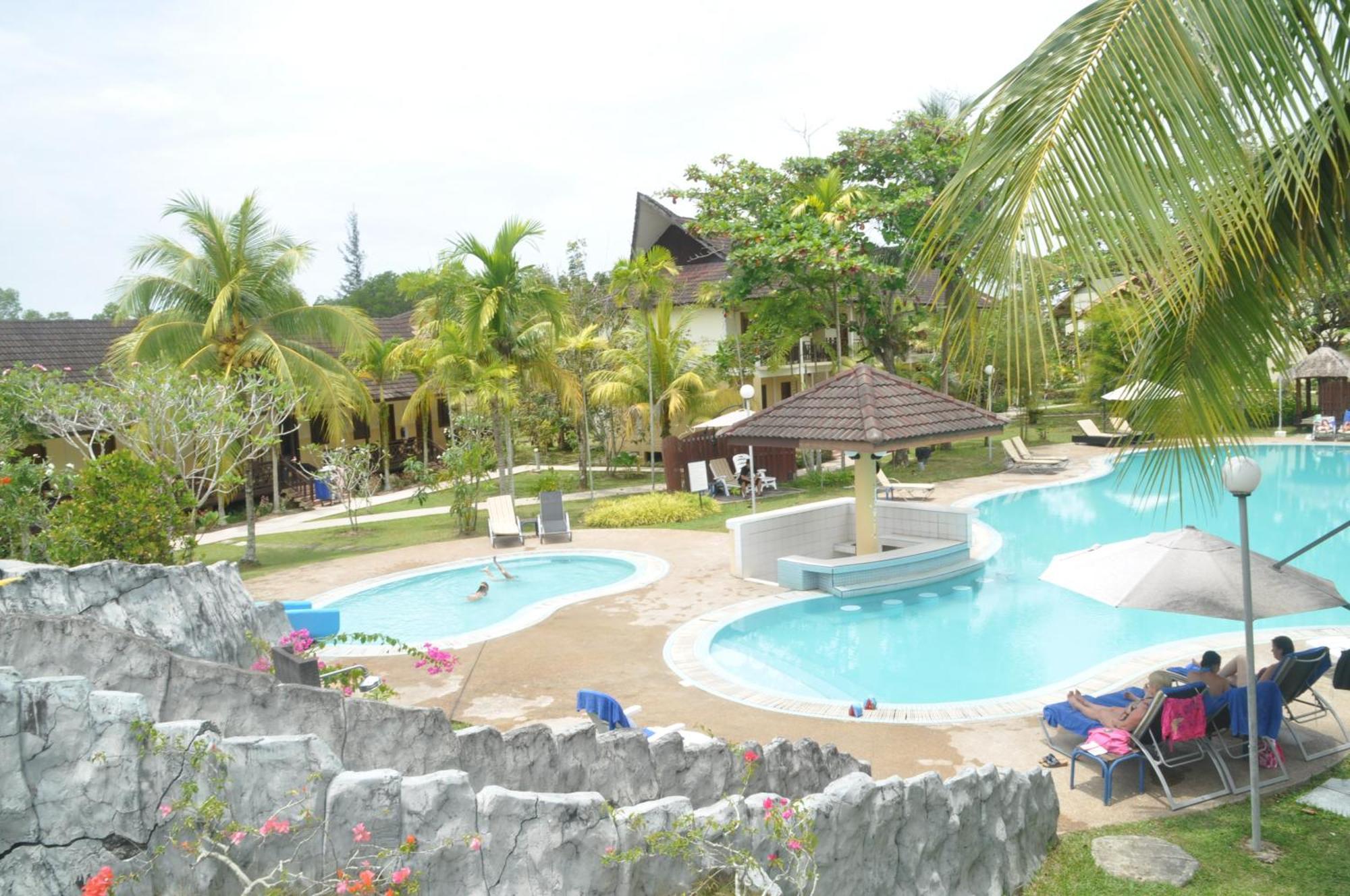 Beringgis Beach Resort & Spa Papar Εξωτερικό φωτογραφία