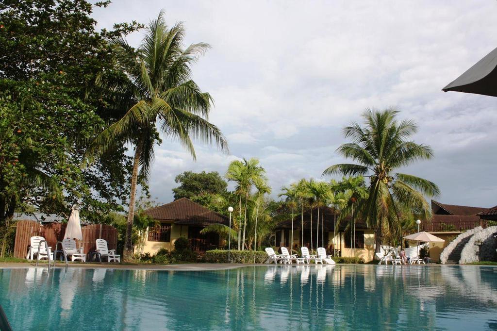 Beringgis Beach Resort & Spa Papar Εξωτερικό φωτογραφία